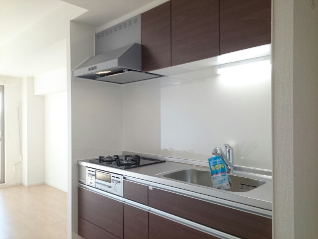 ラ　ヴィ　カルム キッチン