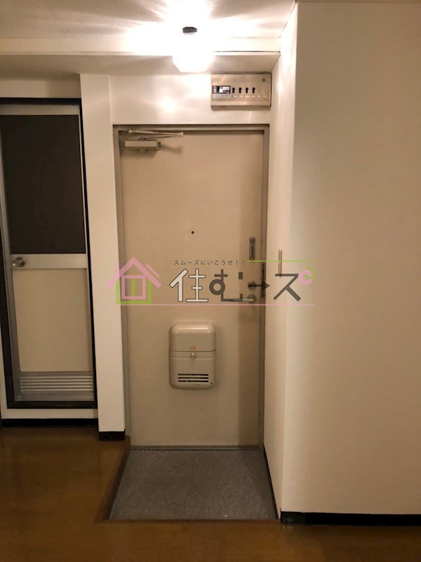 ショーエハイツ 玄関