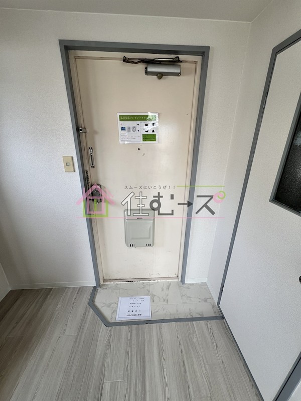 ヴァンベール大今里 玄関