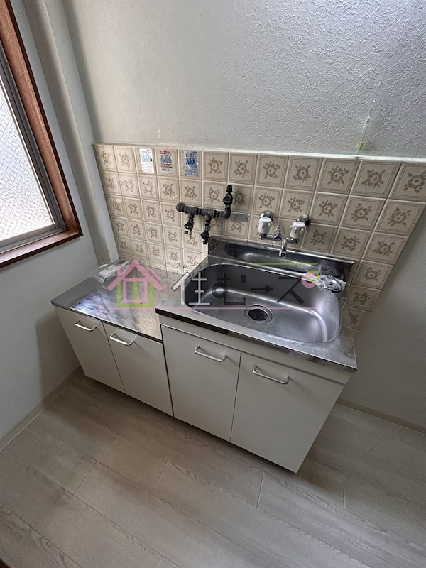 パインリーフ鶴見 キッチン