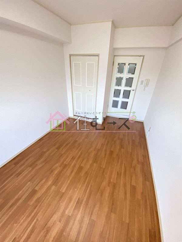 ノルデンハイム淡路 リビング