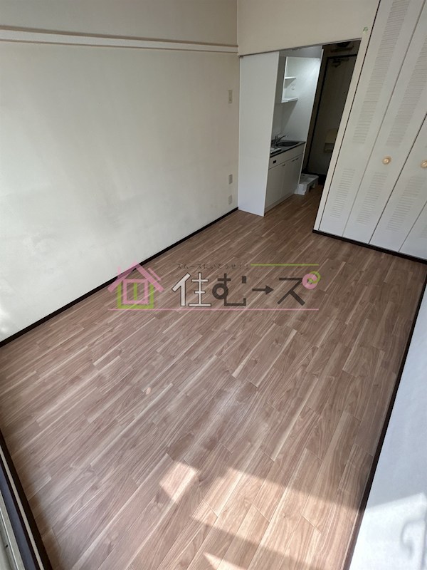 グリシーヌ壱番館 リビング