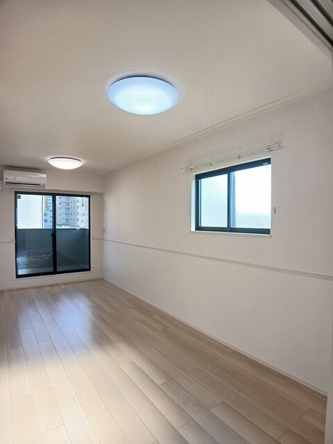 シェル　ドゥ　サツキⅡ リビング