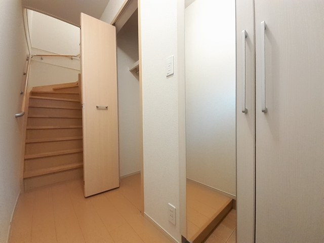 ビューテラス 玄関