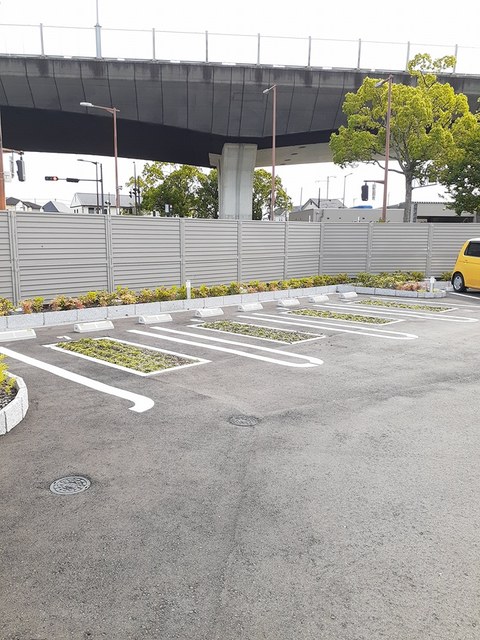 モデルヌ　ユイット その他6