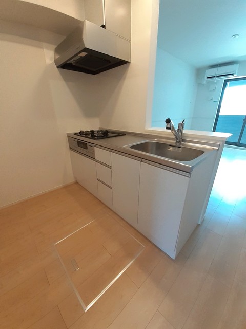 モデルヌ　ユイット キッチン