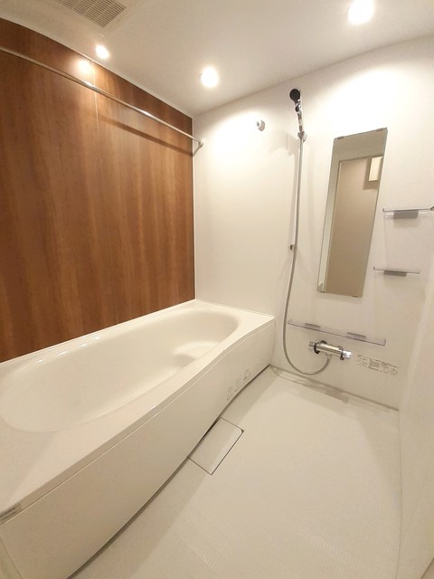 モデルヌ　ユイット 風呂画像