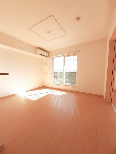 フェリシア リビング