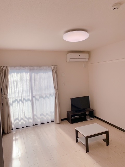 レオネクストリヴィエール武庫川 リビング