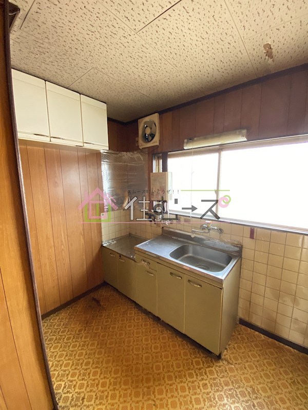 大阪市平野区長吉六反3-21-7店舗付き住宅 キッチン