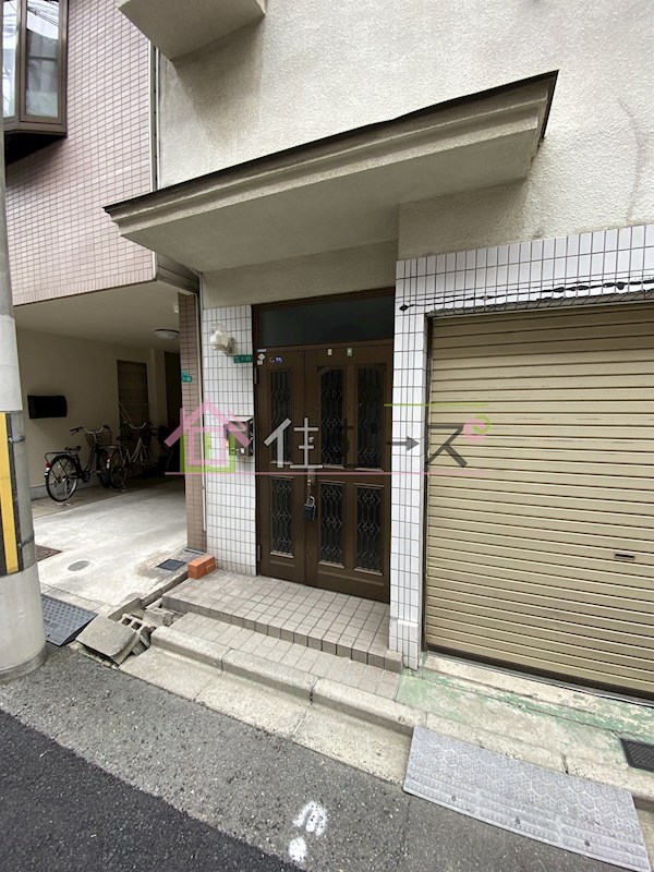 車庫付き　3F建て貸家 その他1