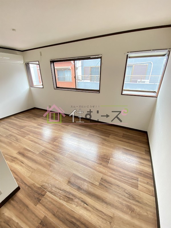 車庫付き　3F建て貸家 その他外観3