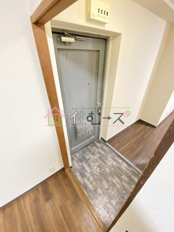 OK平野ハイツ 玄関