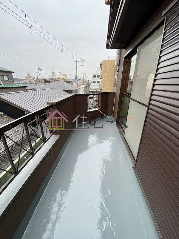 大阪市平野区平野東2-11-77貸家 ベランダ