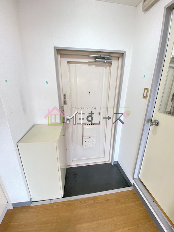 シャトー平野 玄関