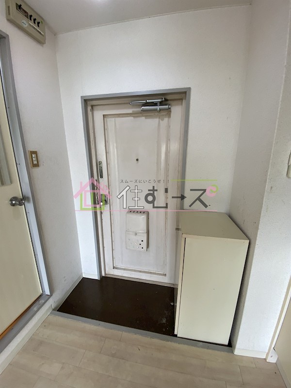 シャトー平野 玄関