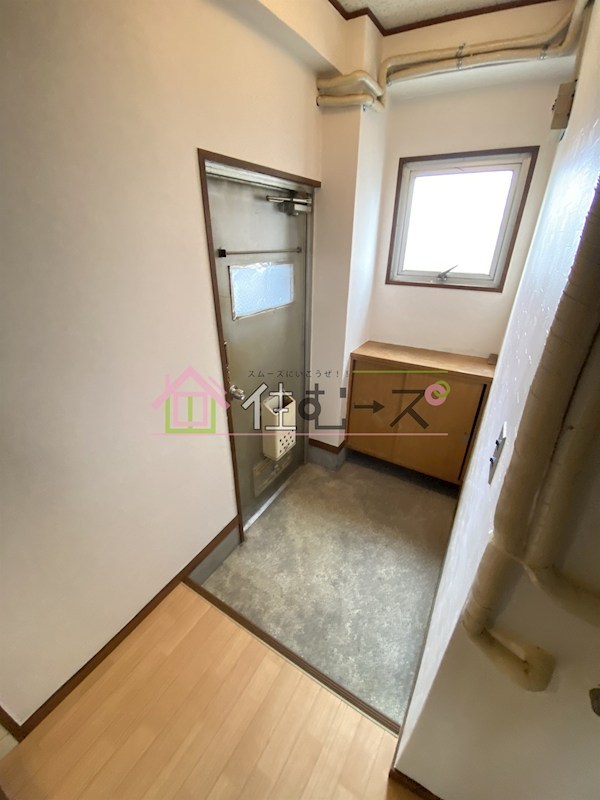 高橋マンション 玄関