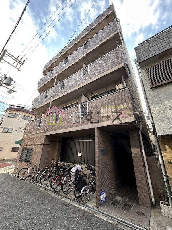 グラヴィール鶴和 外観