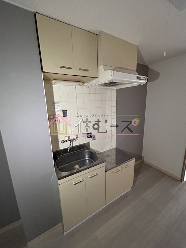 グラヴィール鶴和 キッチン