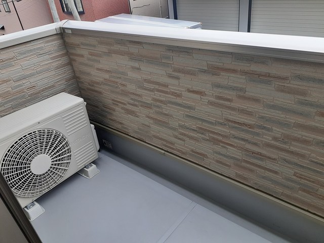 レディバードポイントＡ ベランダ