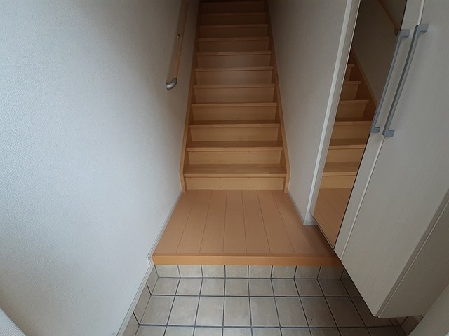 トレ　ミ　カーサ星の森 玄関