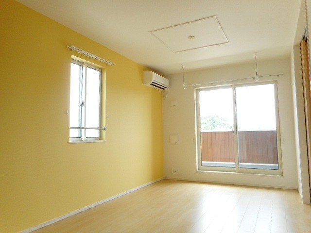 セレーナ リビング