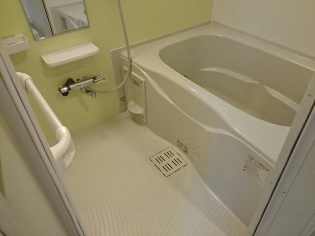 メゾン　ソレイユⅢ 風呂画像