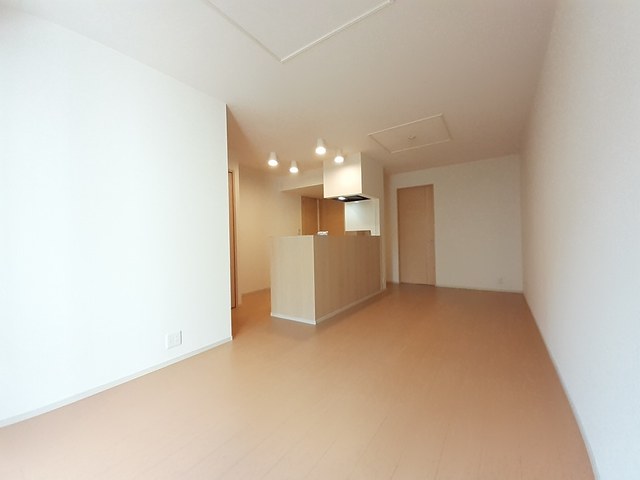 ベルメゾン　弐番館 リビング