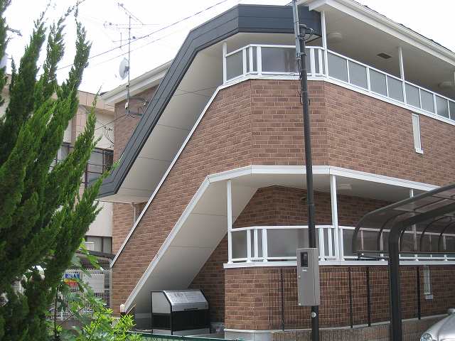 ブリック　メゾン　金剛 外観