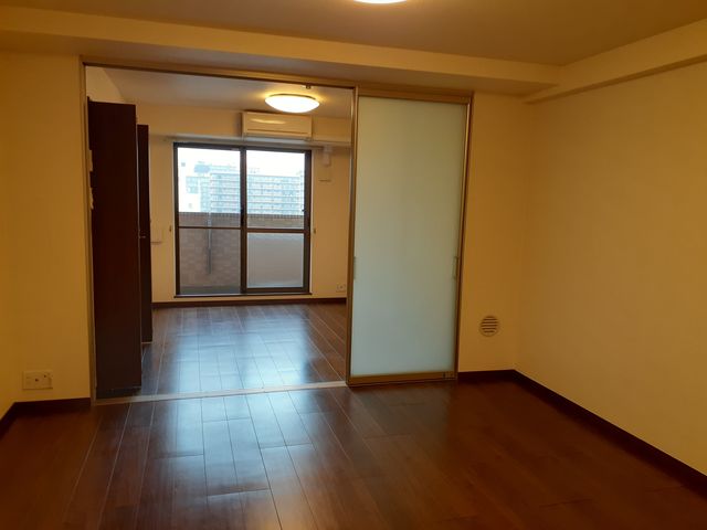 サンハイム平野宮町 リビング