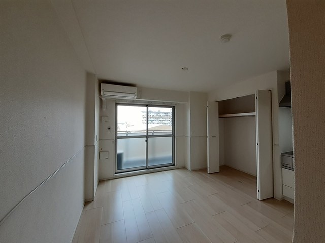 グランド　エンパイア リビング