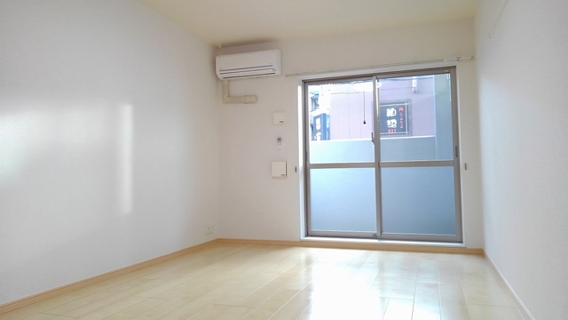 グランデ尼崎 リビング