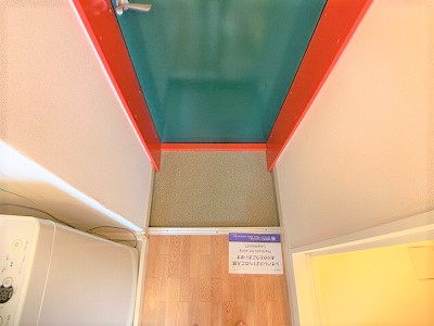 レオパレス甲子園口 玄関