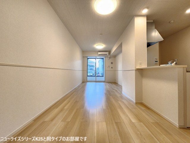 玉串町西２丁目アパート リビング