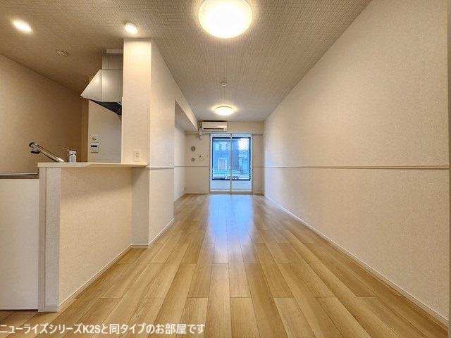 玉串町西２丁目アパート リビング