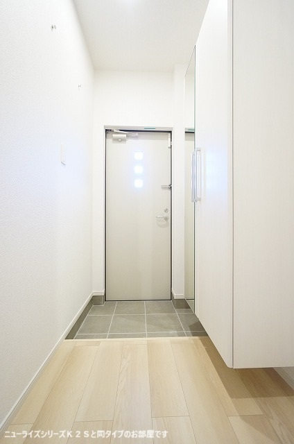 玉串町西２丁目アパート 玄関