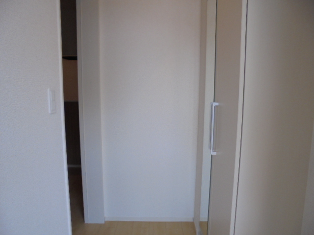 サニー中町 玄関