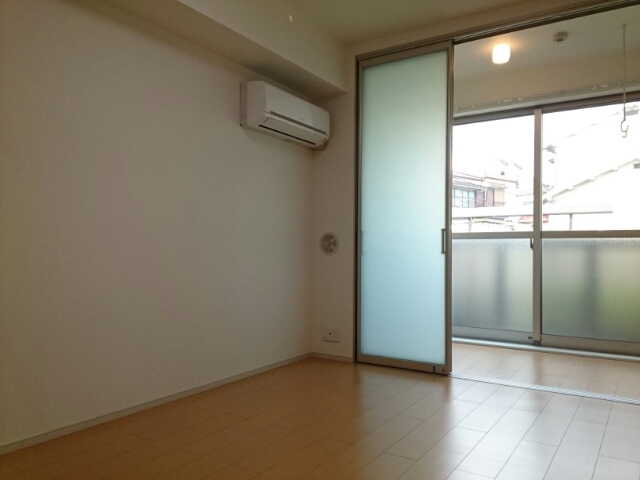 ボンヌ・シャンス リビング