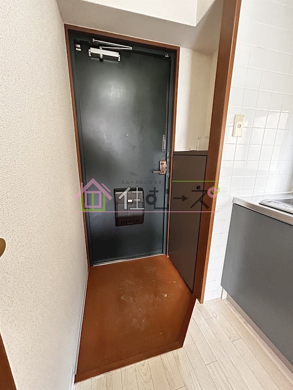 メゾン・ド・ヴィレ　しうん福島 玄関