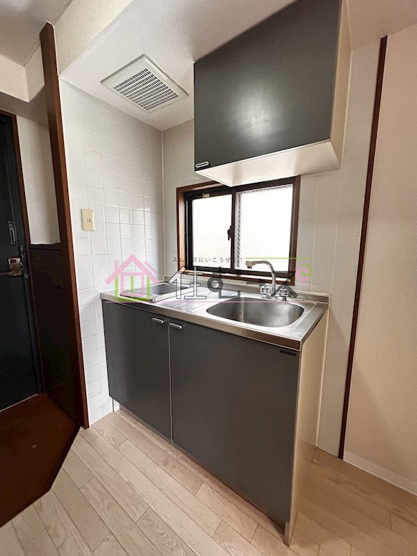 メゾン・ド・ヴィレ　しうん福島 キッチン