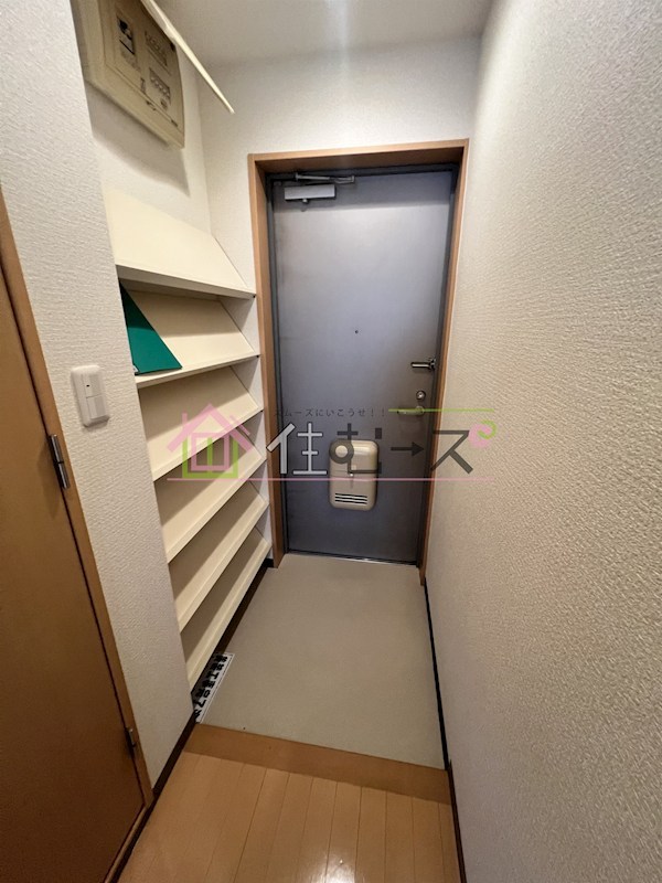 ビクトワーレ 玄関