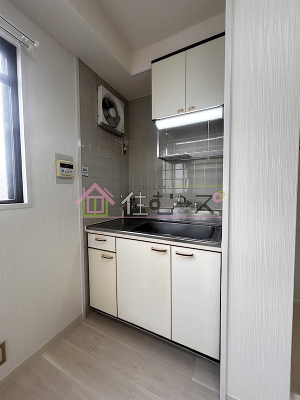 メゾンYAMATO キッチン