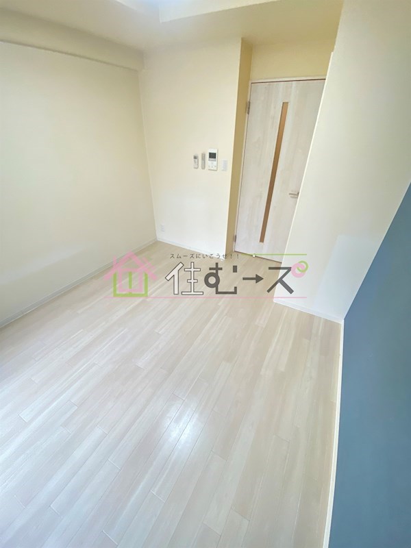 グランパシフィック塩草公園 リビング