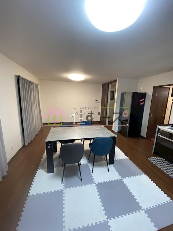 北津守戸建 リビング