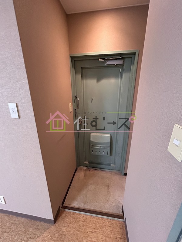 メゾン・ノア 玄関