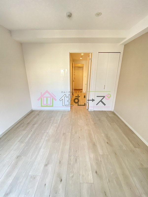 ノエラニー岸里 リビング