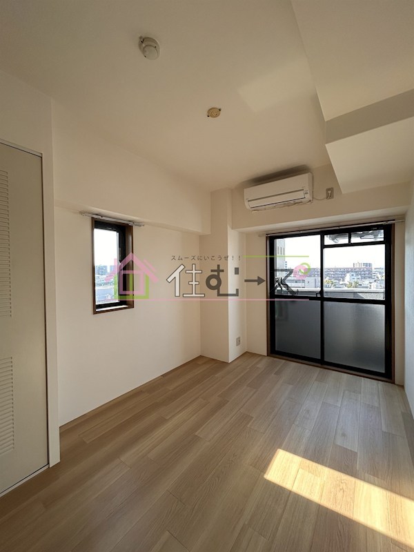 エスリード塚本第2 ベッドルーム