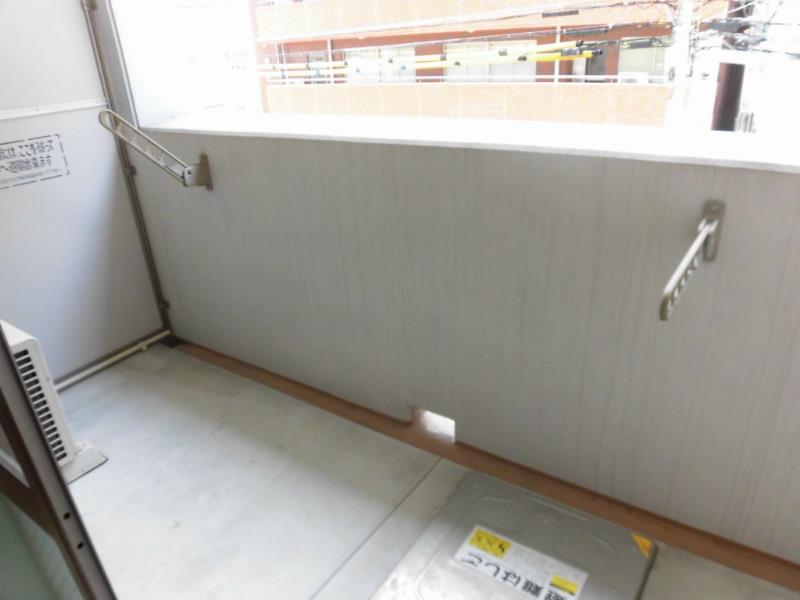 ヴィレッジ蔵人 ベランダ