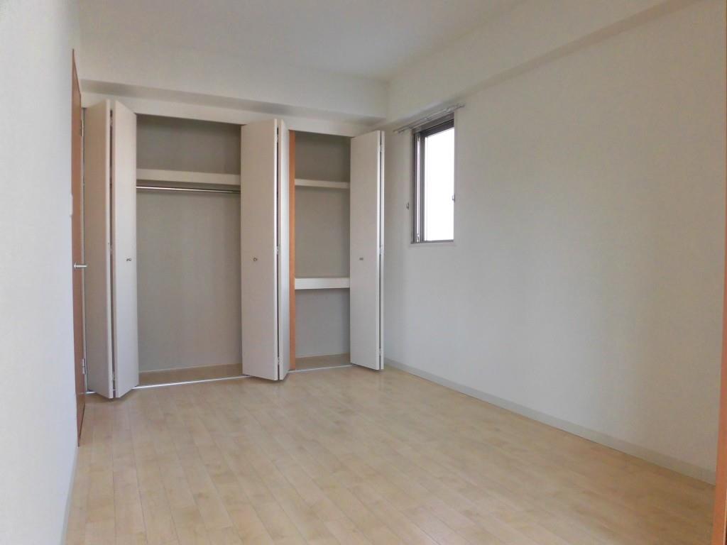 エヴァン千里山 ベッドルーム