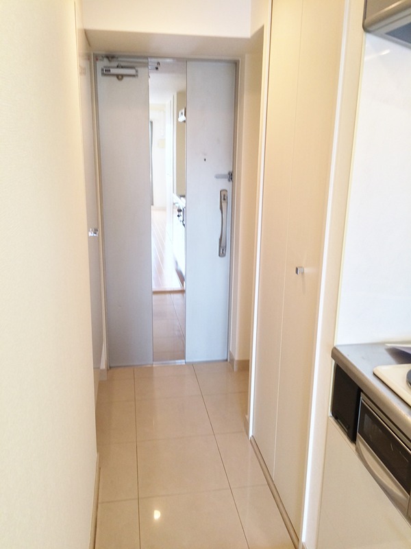 セイワパレス 京橋コルティーレ 玄関